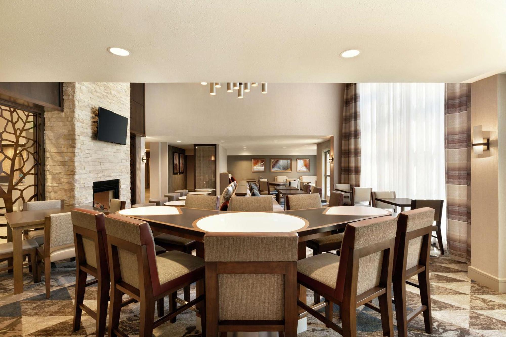 Homewood By Hilton Airport Hotel Portland
