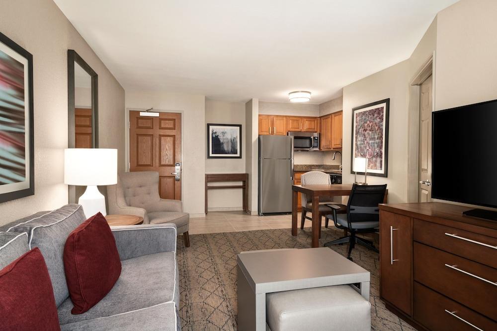 Homewood By Hilton Airport 3* Portland