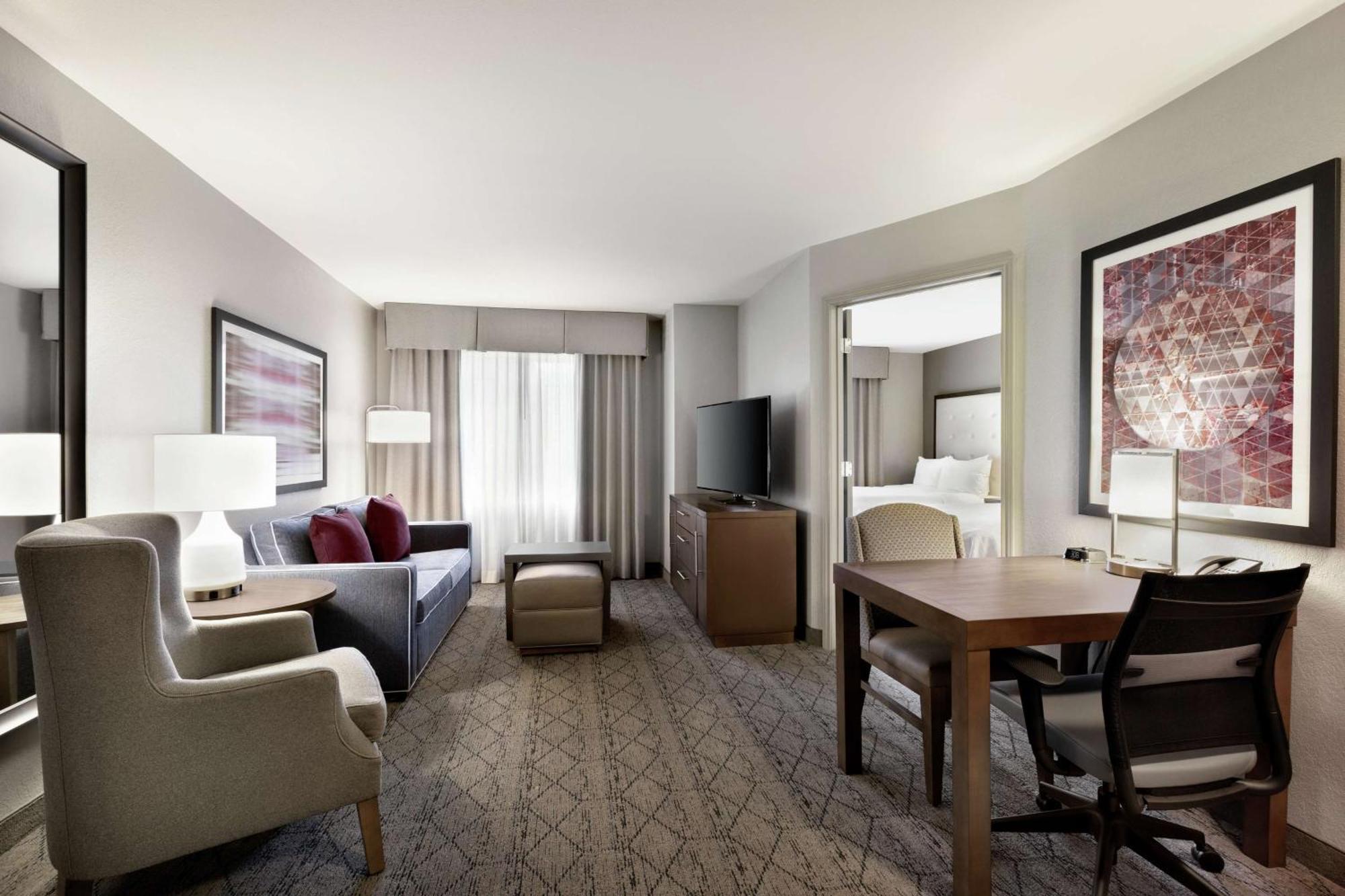 Homewood By Hilton Airport
